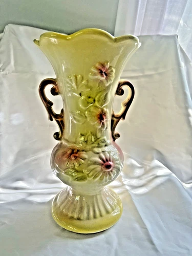 Vintage Hull Pottery Sunglow 1940s Vase Yellow Pink Fade 11"  Daisy.