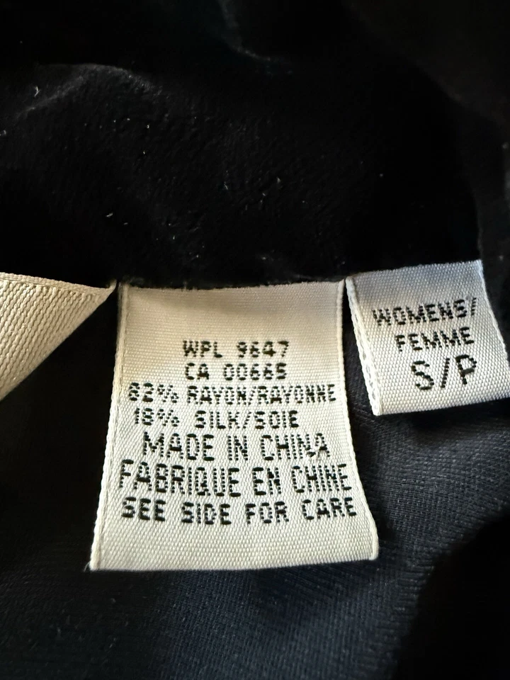 Blusa túnica top abotonada terciopelo Eddie Bauer rayón seda negra talla pequeña Foto 3 de 4