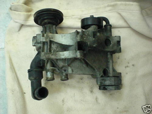 Passat Spannrolle Wasserpumpe  Nummer 037903143