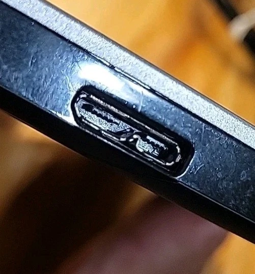 Seagate Backup Plus Portable Drive 2TB Metal Finish SRD00F1 - Image 4 of 4