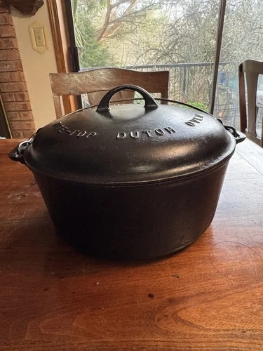 Griswold Cast Iron #10 Tite Top Cast Iron Dutch Oven,Tite Top,Patent,1920, #2553