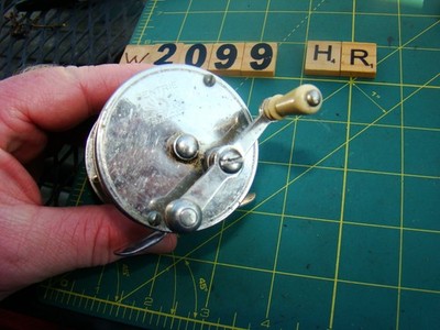 W2099 HR PORTAGE SENTRIE VINTAGE BAITCAST REEL