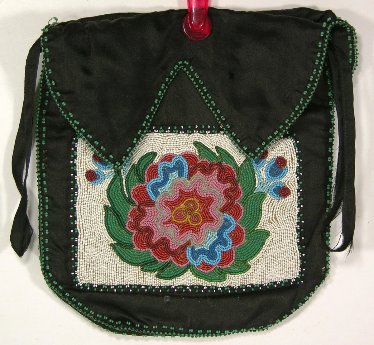 Indian Beaded Bag In Us Native American Beads & Beadwork (1800