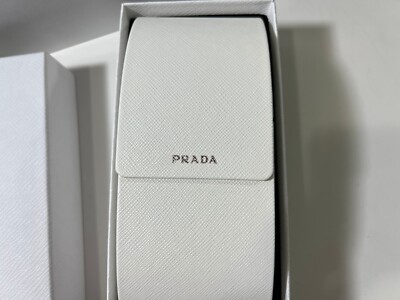 Case Prada Sunglasses Hard Eyeglasses Cloth Box White / Cream