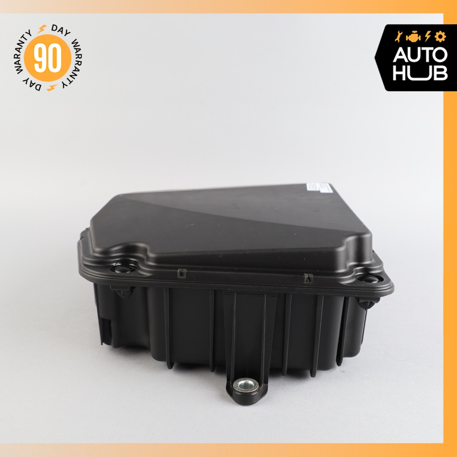 04-19 Maserati GranTurismo S M145 Engine Fusebox Control Module Bay Cover OEM