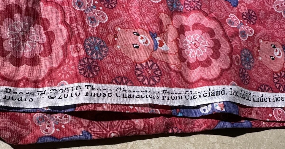 Care Bare Fabric Scraps(1/5yds+Smaller Pcs.) Also Bonus Wash Cloth NNT - Image 3 of 4