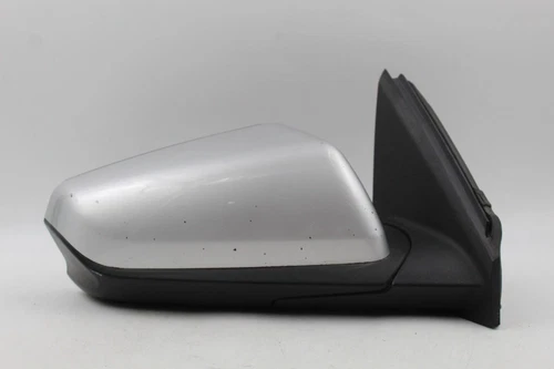 Right Passenger Side Silver Door Mirror Fits 2018-22 CHEVROLET EQUINOX OEM 38055