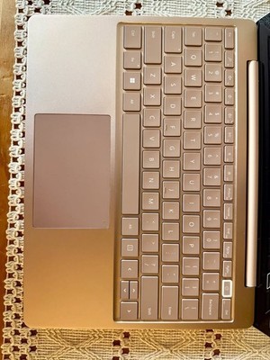 Microsoft Surface Laptop Go 3 12.4
