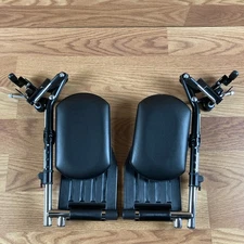 Invacare T94HCP Elevating Leg Rest Composite Footplates Padded Calf Pads Pair