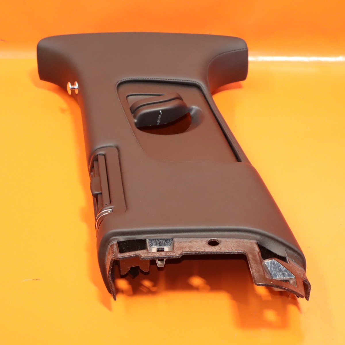 BENTLEY BENTYGA B-PILLAR TRIM LEFT UPPER 2016 2017 2018 2019 2020 36A867239 OEM