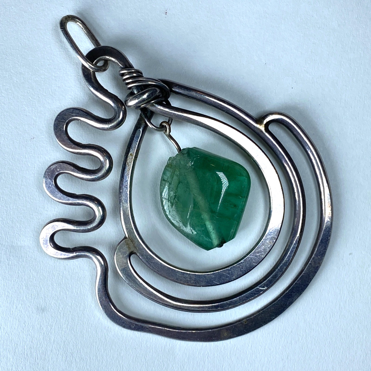 HENRY STEIG STERLING SILVER Designer Pendant Modernist Abstract Green Stone 21g