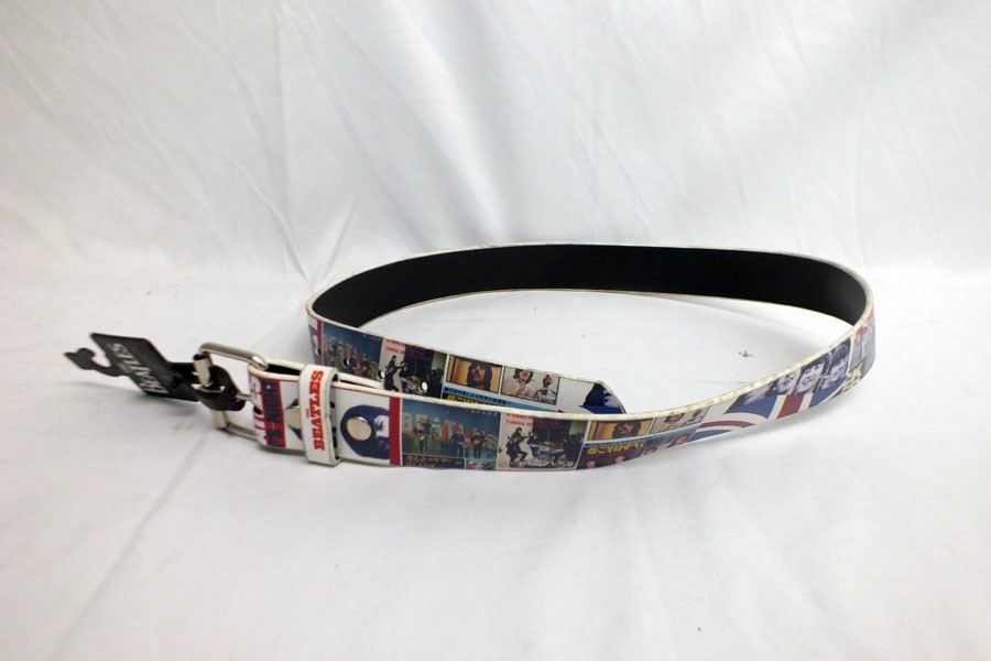 Vintage The Beatles Vinyl Belt Large L Apple Rock & Roll Music 39" Plus