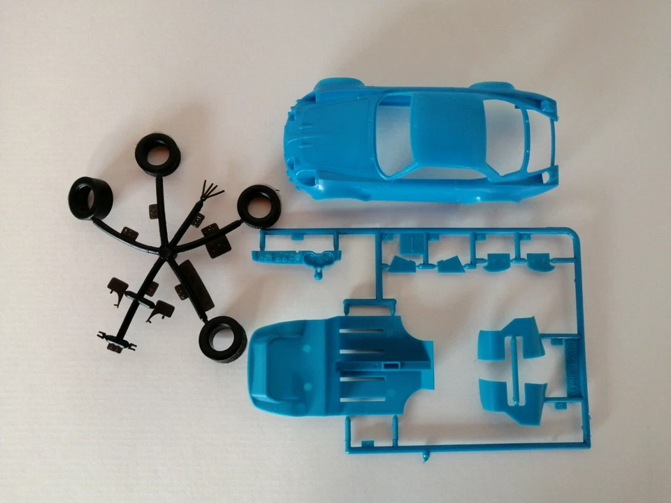 HELLER 1/24 ALPINE 1600 S RALLY MONTE CARLO REF.L761 KIT MONTAGGIO OBSOLETO - Immagine 3 di 4