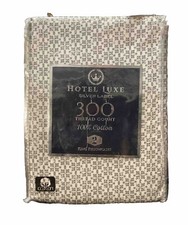 Hotel Luxe Two King Pillow Cases 100 Cotton 300TC New