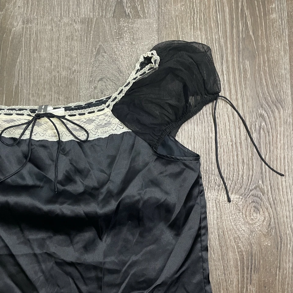 Twiggy Womans Blouse Black Sheer Short Sleeves Lace Detail Ties Size L - Изображение 2 из 4