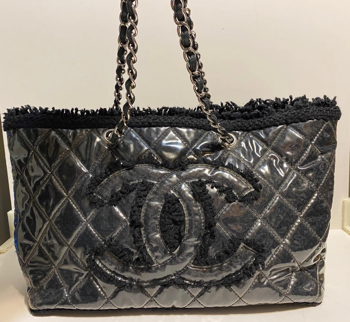 black chanel bag tote