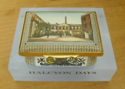 Halcyon Days The Times Bicentenary Emaille Box - 2 7/8'' (7,5 cm)