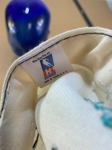 Rare Vintage Shark Tooth Logo Athletic IHL Las Vegas Thunder Hockey Snapback Hat - Picture 10 of 11