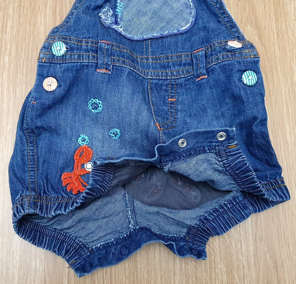 Next Tuta Senza Maniche In Denim Blu Per Bambini 3 Mesi - Immagine 4 di 4