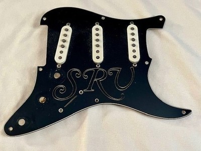 Stevie Ray Vaughan Fender signature model Stratocaster pickups pickguard + extra