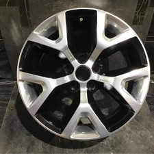 2014-2018 Jeep Cherokee 9143 Refurbished Wheel 17 X 7-12 Rim