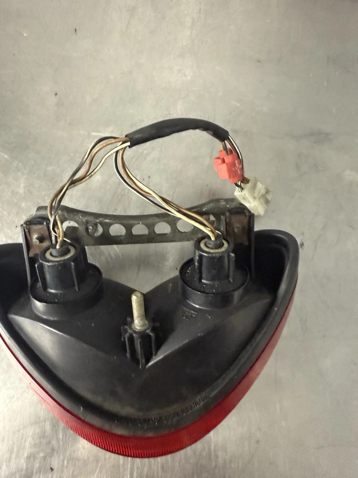 1998-2003 Suzuki TL1000 R Taillight Tail Brake Light Lamp Lens OEM - Image 4 of 4