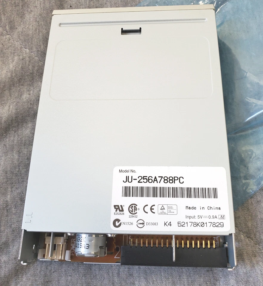 Unidad de disquete vintage NOS - 3,5", 1,44 MB - Mitsushita Panasonic JU-256A788PC Foto 4 de 4