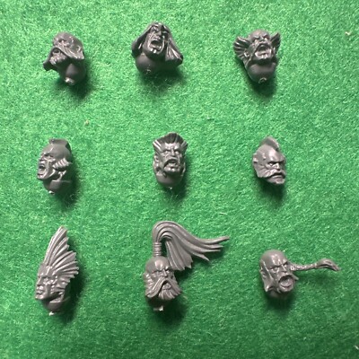 Warhammer 40K Space Wolves Ersatzkopf Teil Bits x9 Köpfe Space Wolf Marine  