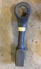 URREA 2635SW 2-3/16 IN 12-PT OFFSET STRIKING WRENCH