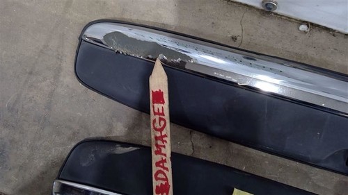 2017 - 2023 CHRYSLER PACIFICA REAR ARM ROOF RACKS 68227987AG - Picture 4 of 12