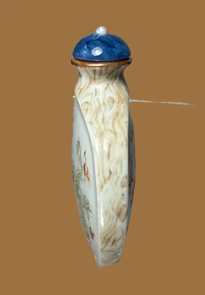 FAMILLE ROSE, Garrafa de Rapé de Porcelana Esmaltada, Marca Qianlong, 1780-1799 - Imagem 3 de 4