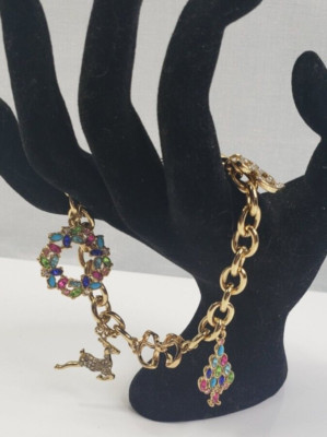 Marked NRO Gold Tone Chrismas Rhinestone Crystal Charm Braclet
