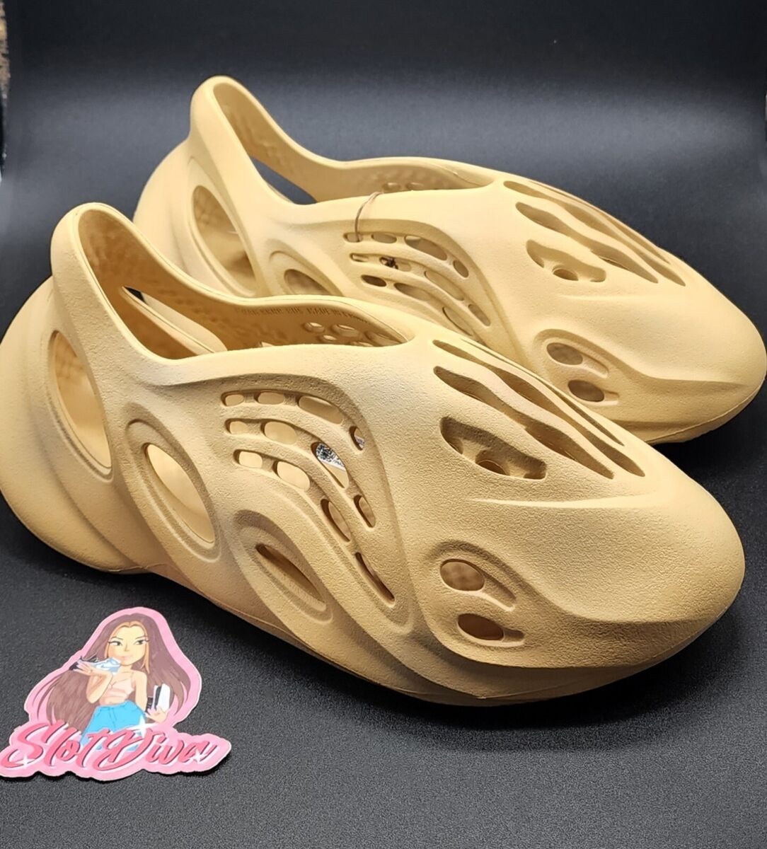 Adidas Yeezy Foam Runner Desert Sand 4, 6, 7, 8, 9, 10, 11 Adidas Yeezy Foam Runner Desert Sand 4, 6, 7, 8, 9, 10, 11