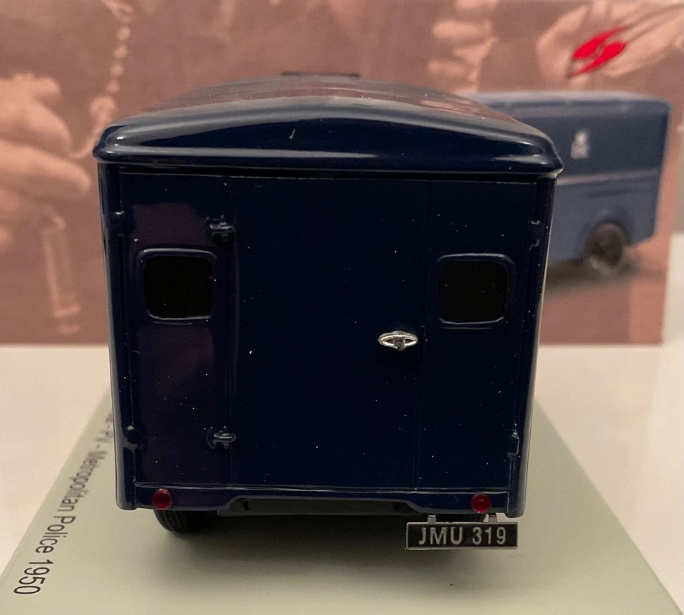 Morris PV Van Metropolitan Police 1950 1/43 Spark - Immagine 3 di 4