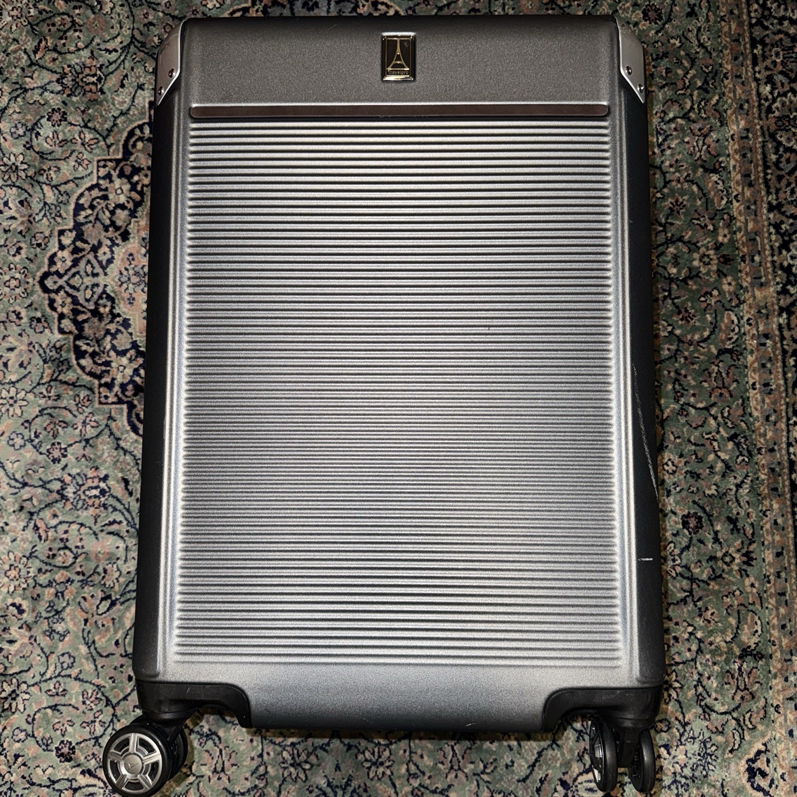 Travelpro Platinum Elite Hardside Large Check-in Spinner - G