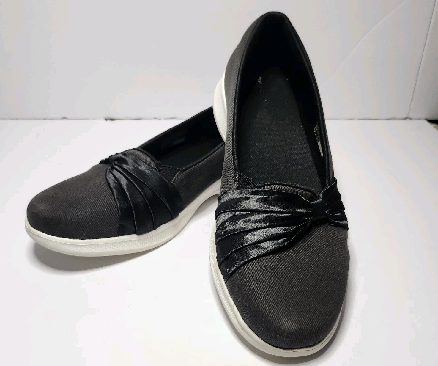 Skechers Goga Mat Flats Black Gen5 Slip On Comfort Shoes Womens Size 10 (136300)