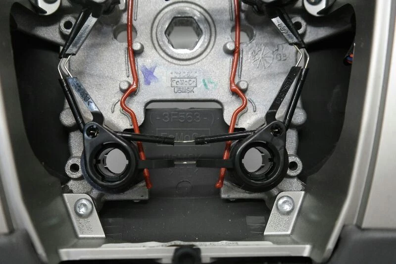 Volante Ford Flex 2009-2012 con controles Foto 4 de 4