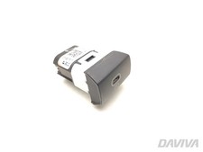 2022 Kia Niro AUX-In Female Connector SUV 4/5dr 96125AT100 (22-24) EV