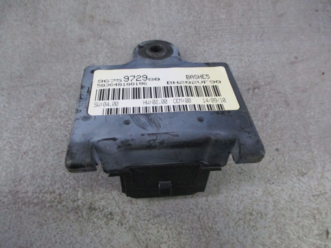 Relay control unit for Citroen C5 III STATION WAGON (TD) 2.2 HDI 200 9675972980