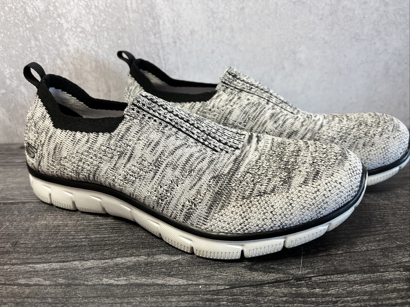 SKECHERS AIR COOLED MEMORY FOAM WOMENS Slip On SHOES Size