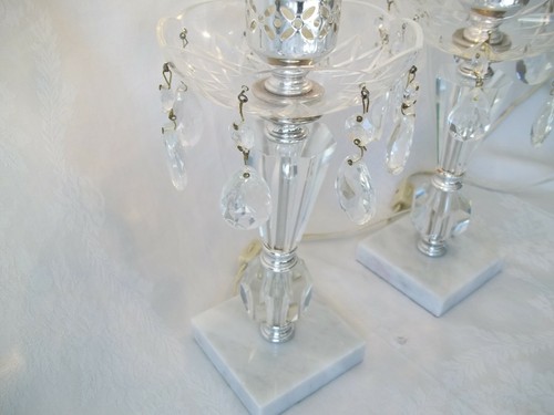 PAIR OF VINTAGE CLEAR GLASS ELECTRIC LAMPS WITH PRISMS/GLOBES Marble Base 17.5" - Picture 8 of 11