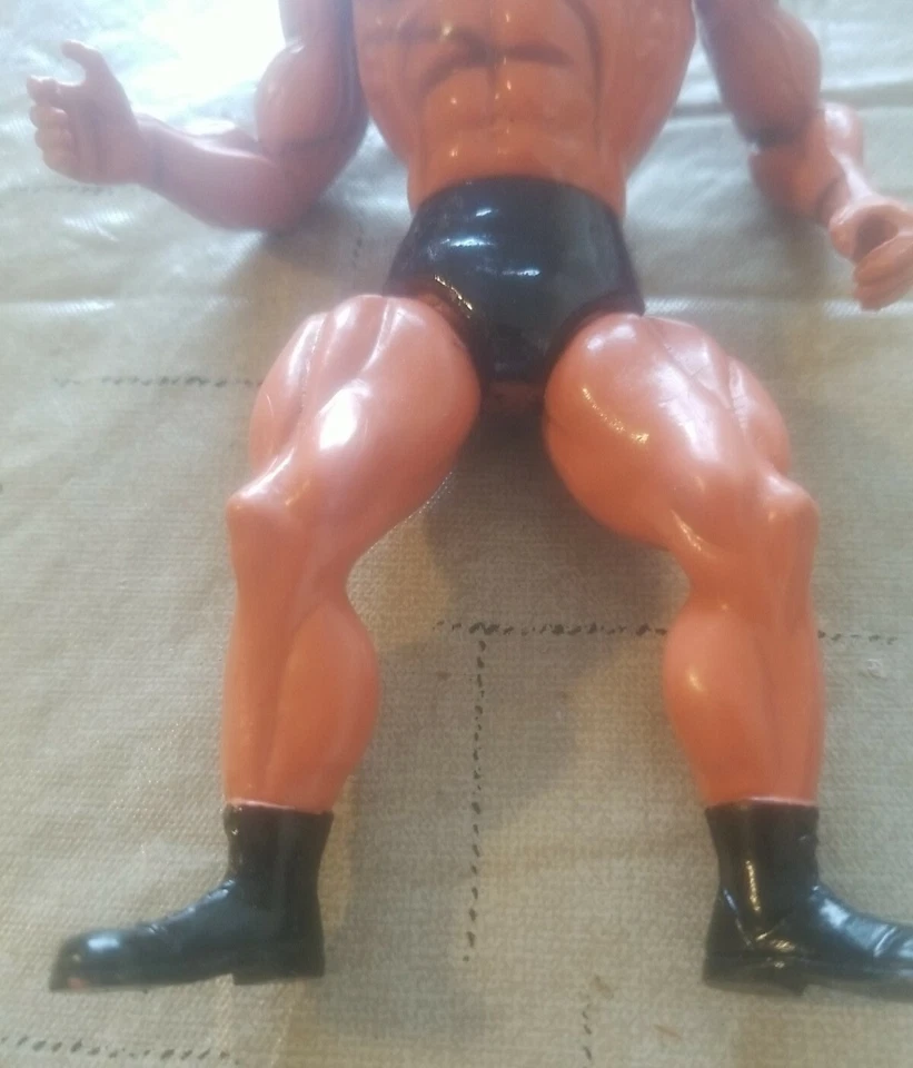 Figura de acción Commando John Matrix 7" Diamond Toys Arnold Schwarzenegger 1985 Foto 3 de 4