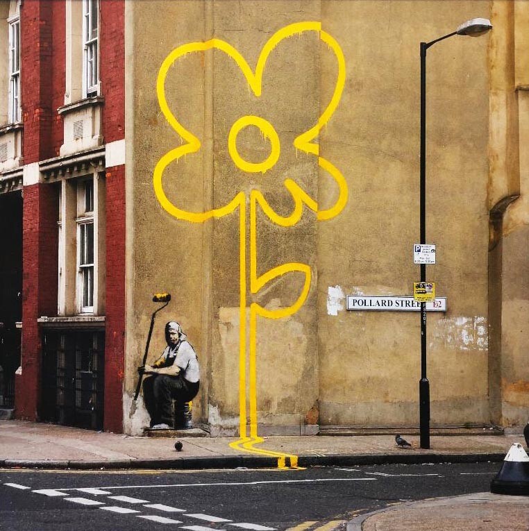 3   バンクシー 丘の上 楽天市場】バンクシー BANKSY アートファインボード キャンバス