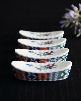 Arita-yaki Essstäbchenablage ''kai-koimari'' 5-tlg.