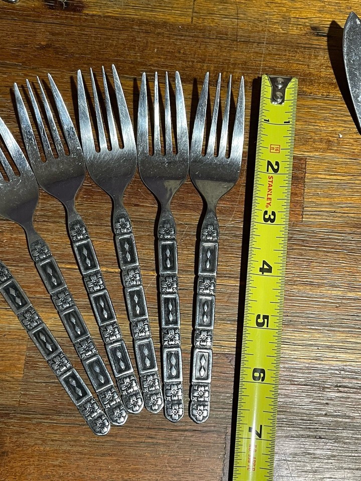 29 Lifetime Cutlery Stainless Flatware Japan LCU38 Knives Forks Table