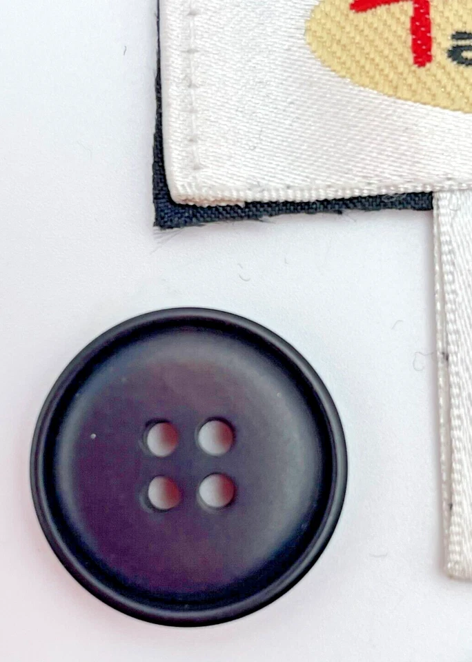 Juego de 8 botones de repuesto Talbots 4 agujeros planos redondos negros lote mixto Foto 4 de 4