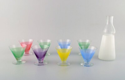 Bengt Orup, Johansfors. ''Party'', 8 bunte Cocktailgläser mit Karaffe