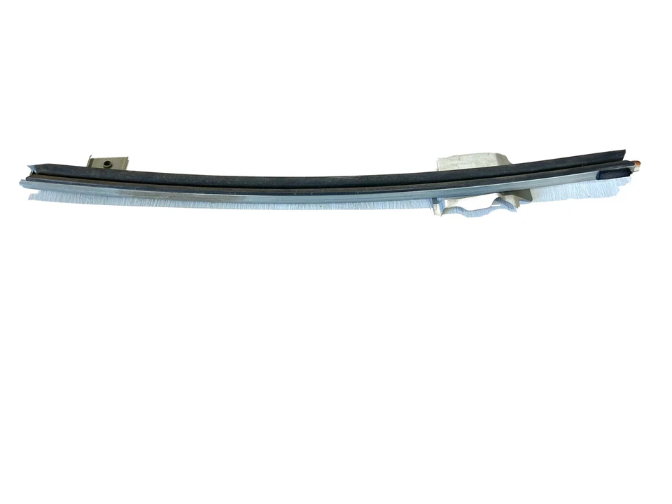 Riel de marco de vidrio para puerta Toyota Previa 1991-1997 lado del conductor trasero inferior izquierdo OEM Foto 2 de 4