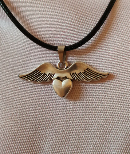 Silver Heart Wings Pendant On A Black Leather Rope Cord Necklace - Picture 1 of 3