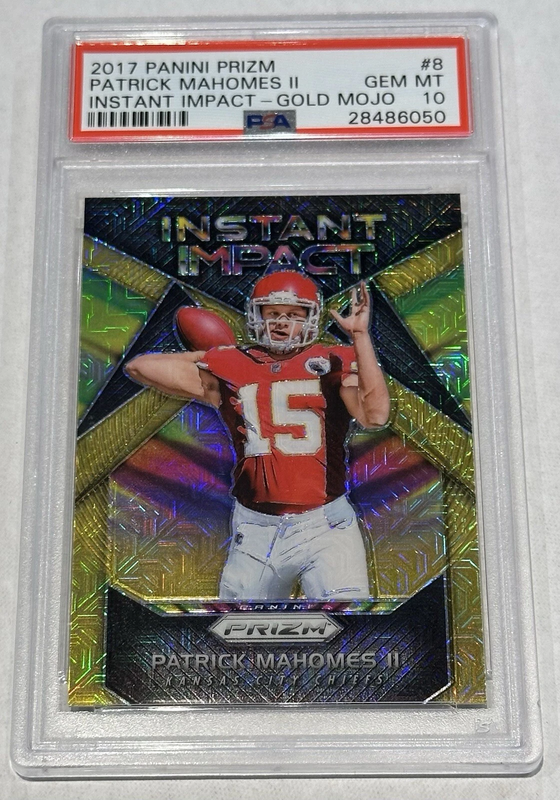 Patrick Mahomes Panini Prizm Instant Impact #8 Gold Mojo